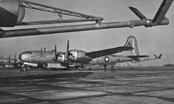 420th AREFS KB-29 on Flight-line