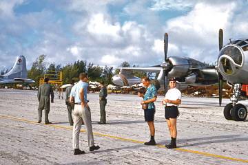 622nd AREFS Crews at Midway